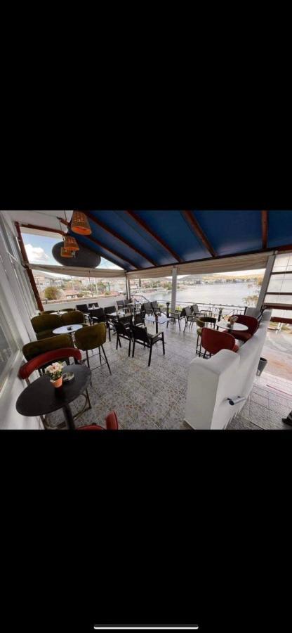 Blue Hotel Boutique Selinia ภายนอก รูปภาพ